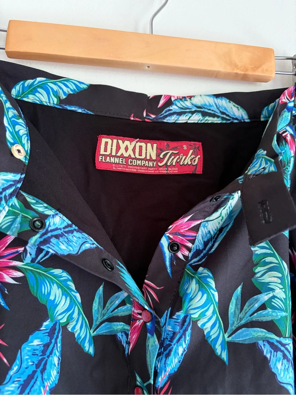 Dixxon Flannel Company Turks Snap Front Tropical Flared Mini Skirt Size S